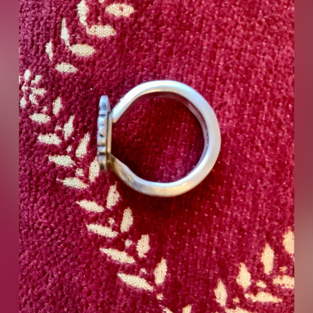 Ring, size 7 - Picture 6 of 10